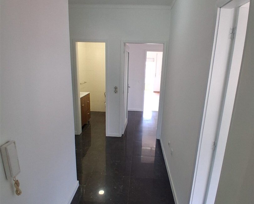 Apartamento T3 renovado em Fânzeres, Gondomar