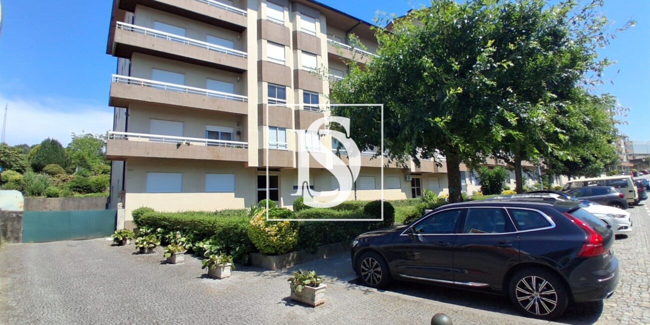 Apartamento T3 renovado em Fânzeres, Gondomar