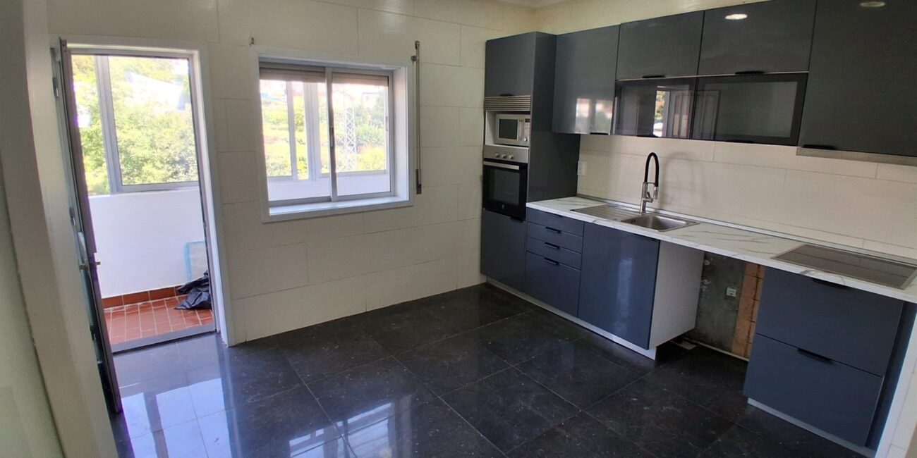 Apartamento T3 renovado em Fânzeres, Gondomar