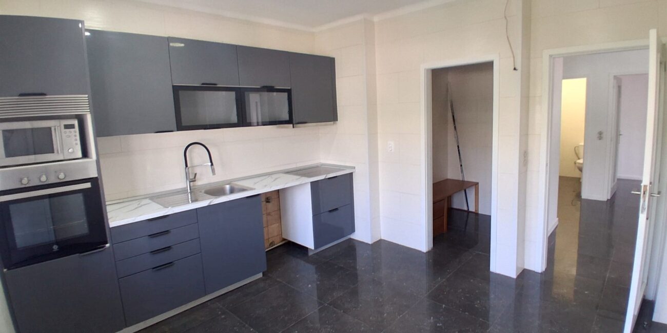 Apartamento T3 renovado em Fânzeres, Gondomar