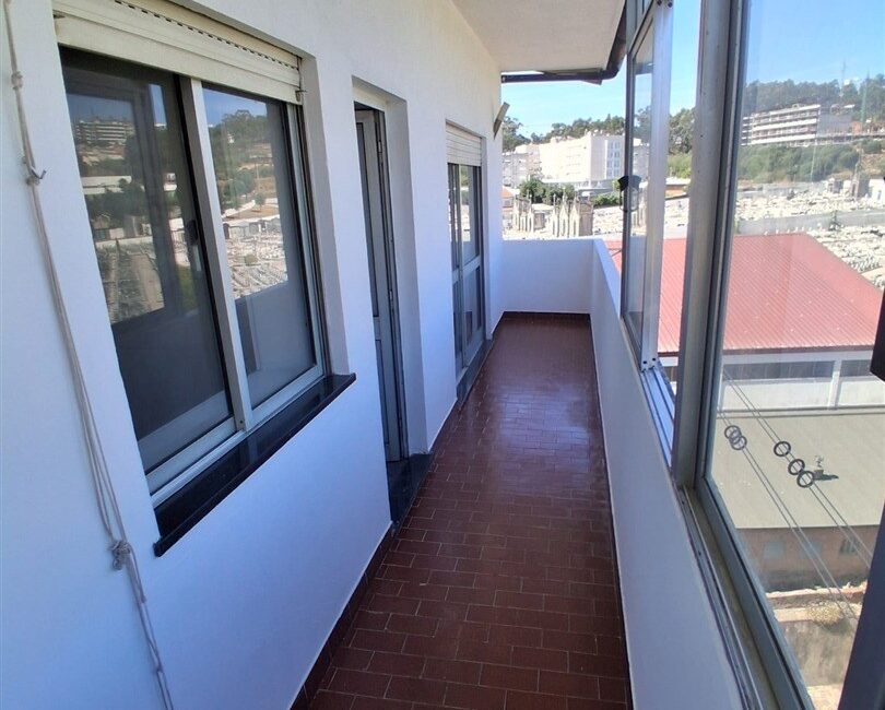 Apartamento T3 renovado em Fânzeres, Gondomar