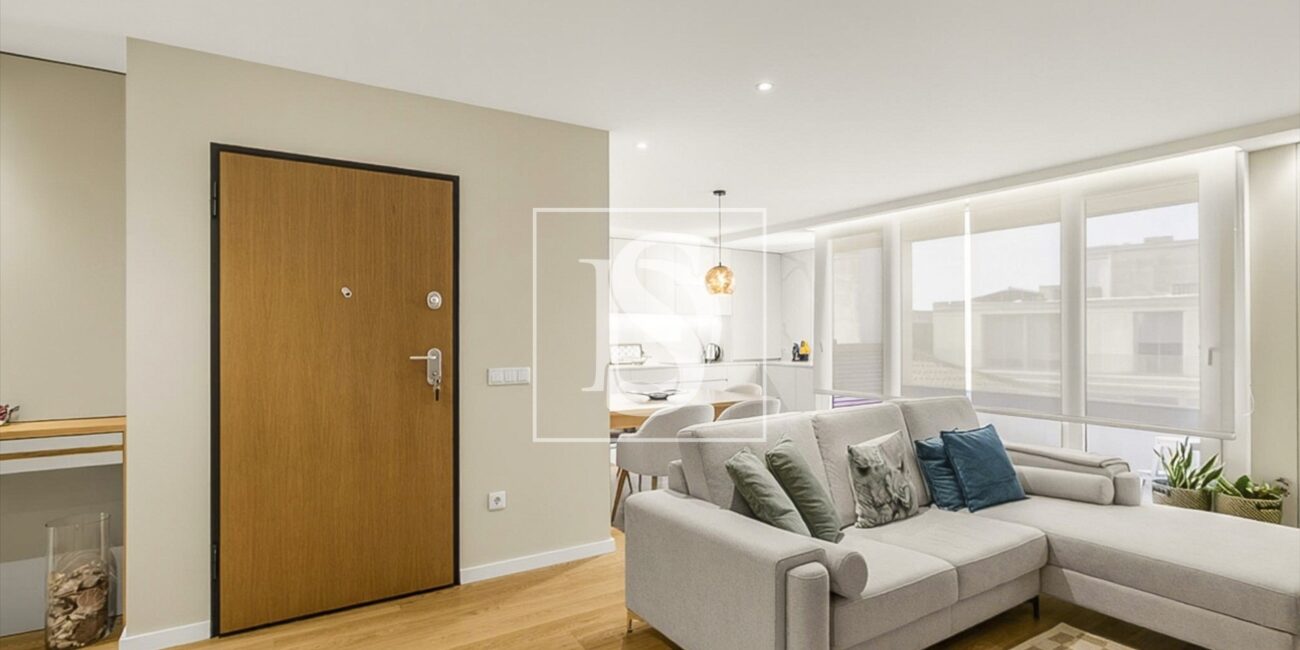 Apartamento T2 na Foz do Douro, Porto