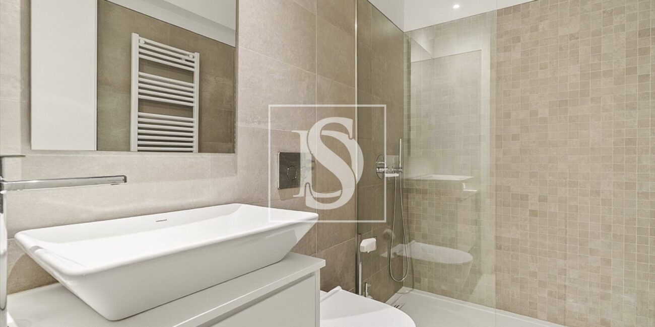 Apartamento T2 na Foz do Douro, Porto