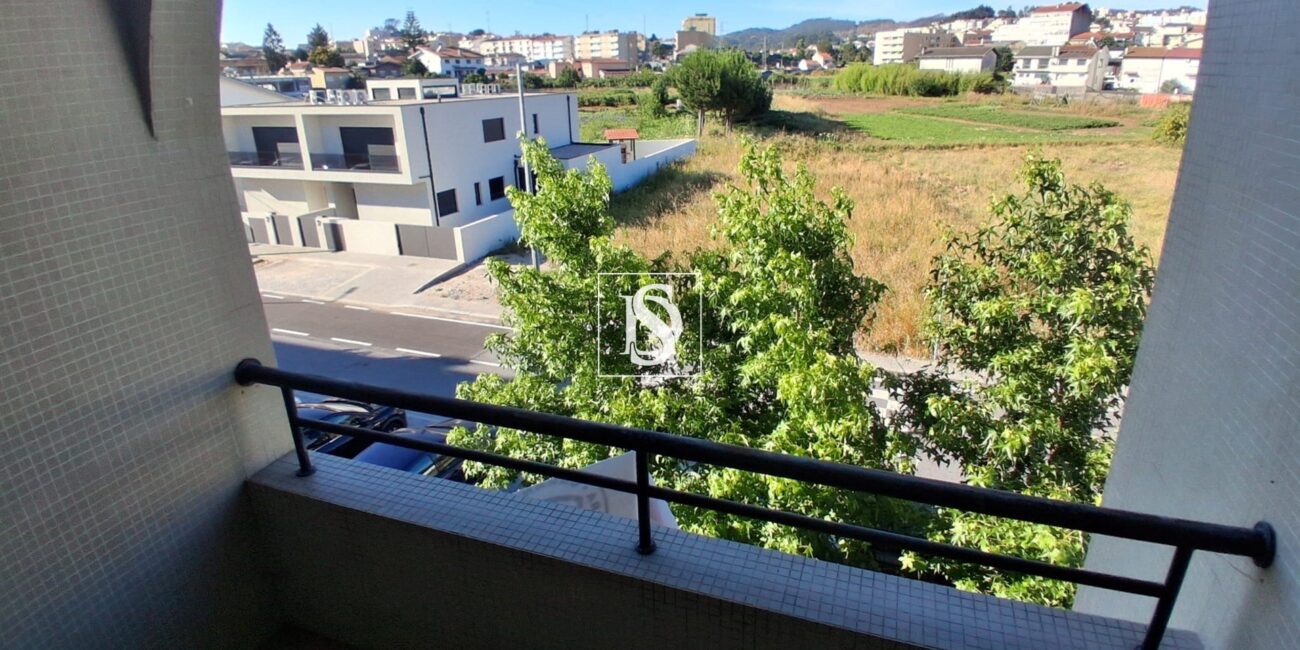 Apartamento T3 remodelado em Rio Tinto