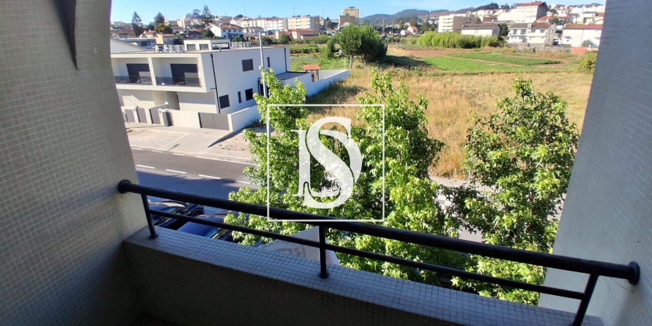 Apartamento T3 remodelado em Rio Tinto