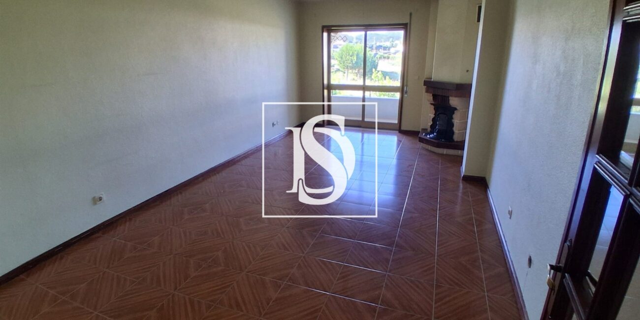 Apartamento T3 remodelado em Rio Tinto
