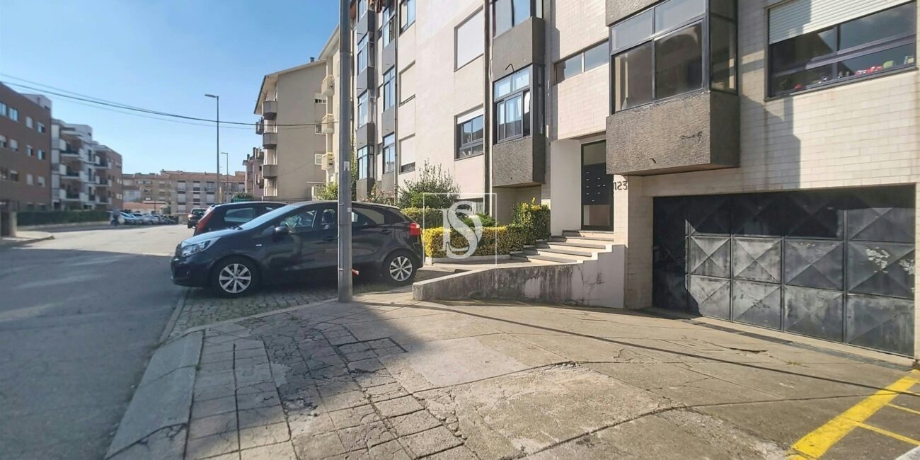 Apartamento T3 em Ermesinde – Parqueamento