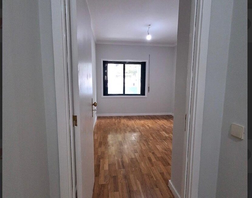 Apartamento T1+1 no centro de Matosinhos