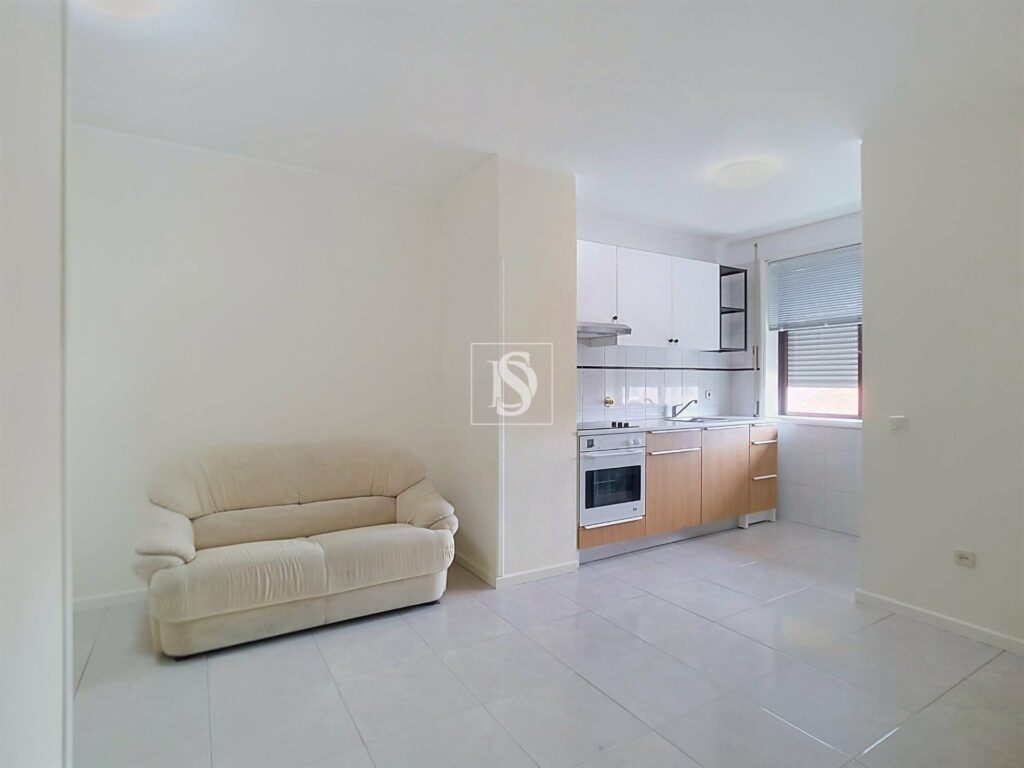 Apartamento T1 em Águas Santas, Maia
