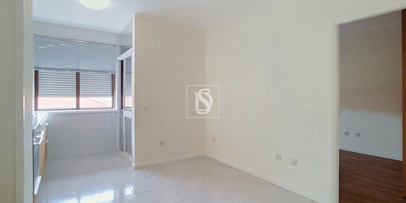 Apartamento T1 em Águas Santas, Maia