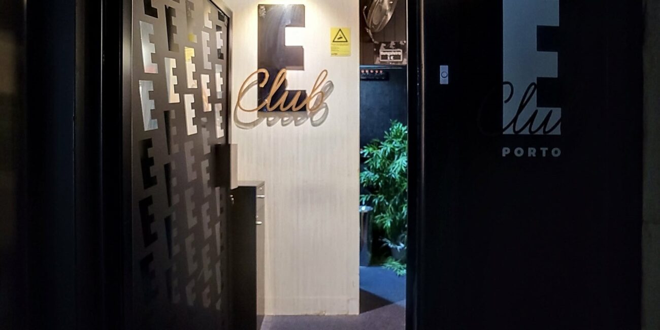 Espaço comercial licenciado para bar junto ao Palácio de Cristal, Porto