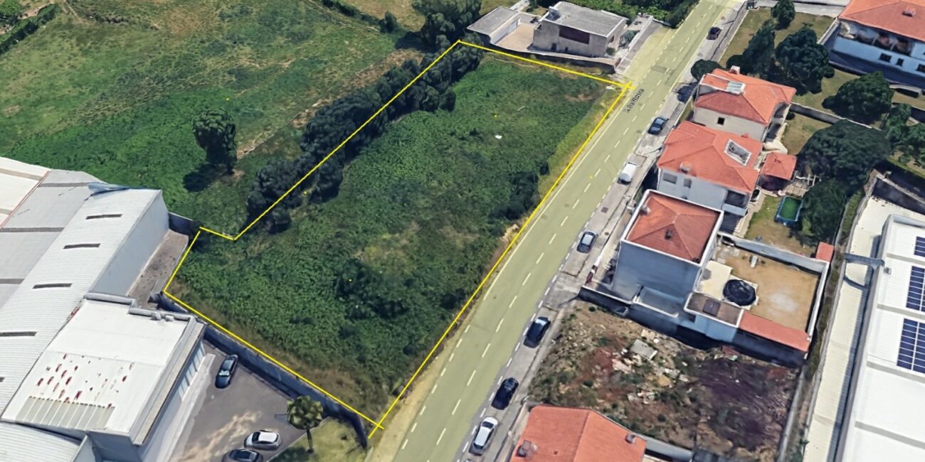 Terreno com PIP aprovado em São Pedro da Cova, Gondomar – Vista aérea